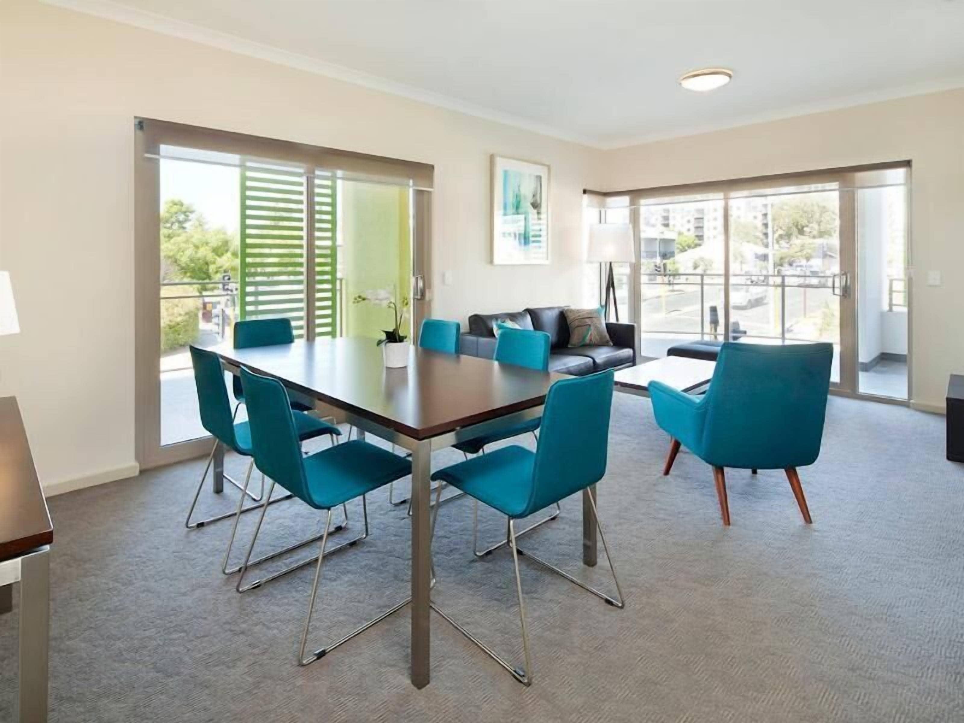 Baileys Serviced Apartments — Photos 3